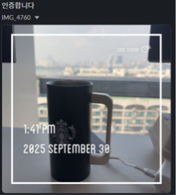 A black mug on a table

AI-generated content may be incorrect.