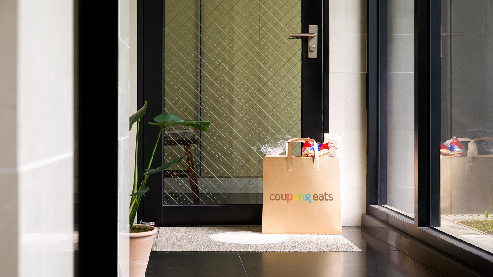 쿠팡이츠 배달 서비스 이미지