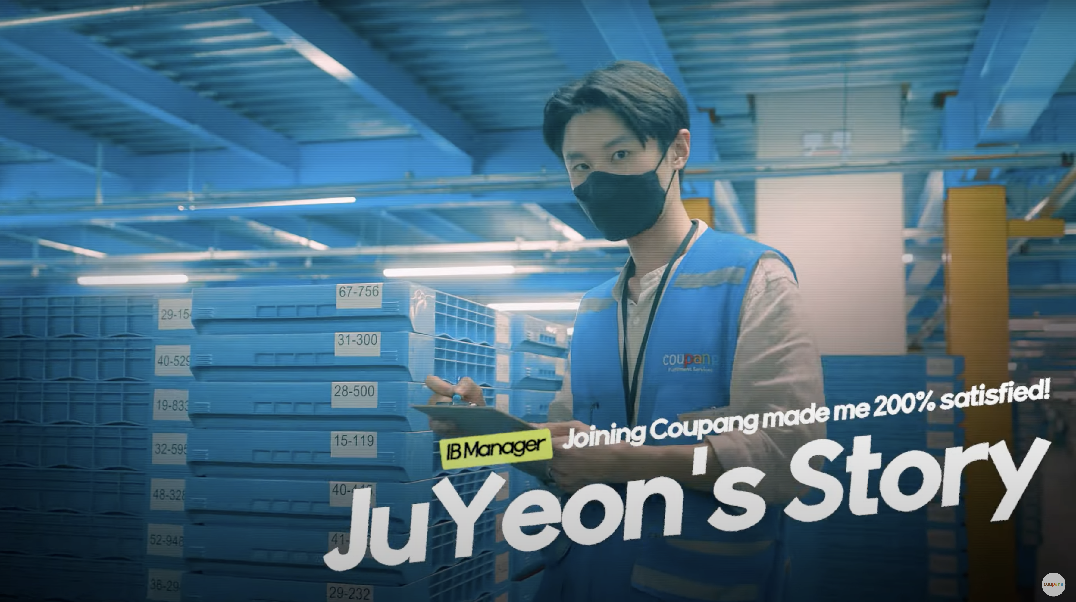 a person wearing a face mask